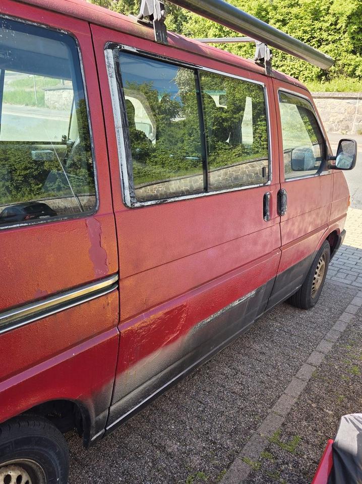 Пригнати авто з Европи Volkswagen T4 Multivan  пробіг: 293535 Diesel потужність:77 PS ціна: 2500 - Фото 2