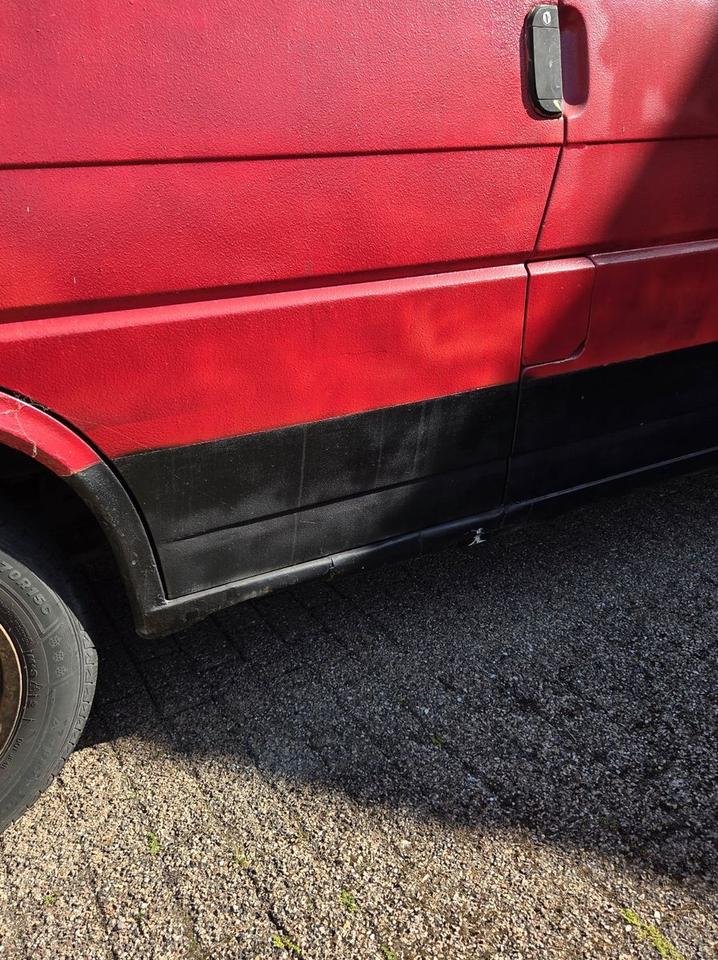 Пригнати авто з Европи Volkswagen T4 Multivan  пробіг: 293535 Diesel потужність:77 PS ціна: 2500 - Фото 5