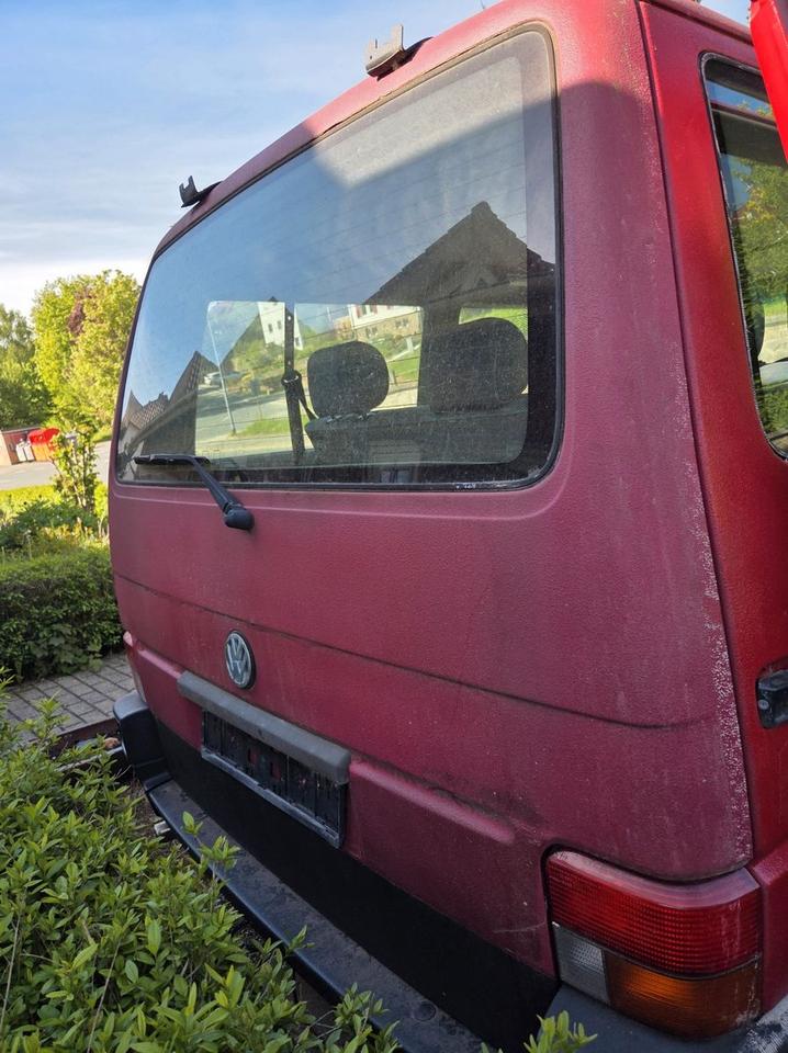 Пригнати авто з Европи Volkswagen T4 Multivan  пробіг: 293535 Diesel потужність:77 PS ціна: 2500 - Фото 6