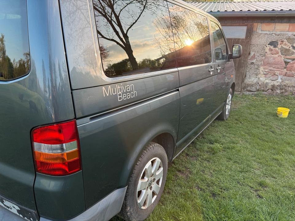 Авто з Європи T5 Multivan  Beach 2,5 TDI SHZ,Turboschaden  пробіг: 488963 рік: Mai 2006 Diesel потужність:174 PS коробка: Manuell Grau - Фото 10