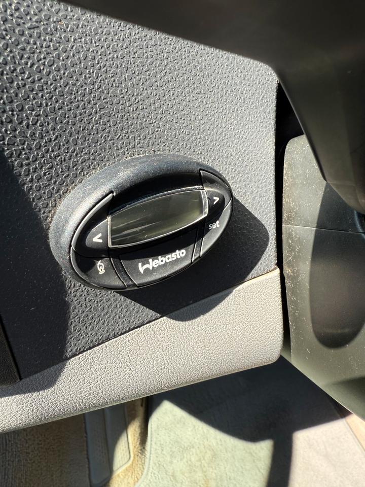 Авто з Європи T5 Multivan  Beach 2,5 TDI SHZ,Turboschaden  пробіг: 488963 рік: Mai 2006 Diesel потужність:174 PS коробка: Manuell Grau - Фото 6