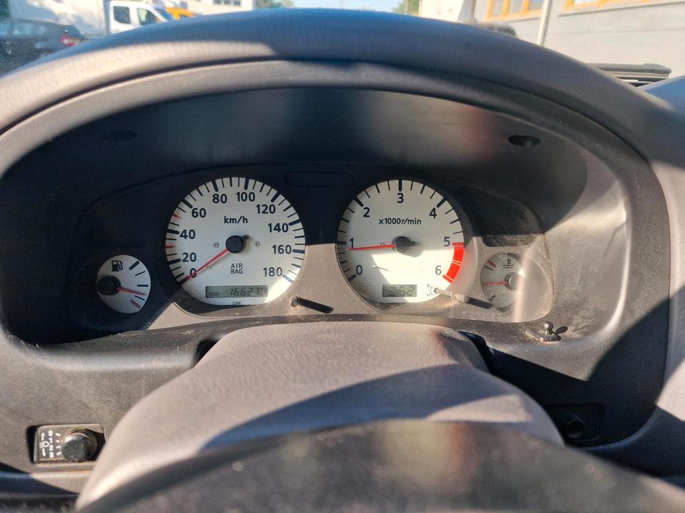 Купити позашляховик Nissan PickUp/2.5TD/Limited Edition  пробіг: 167000 Diesel потужність:101 PS коробка: Manuell ціна: 4999 - Фото 14