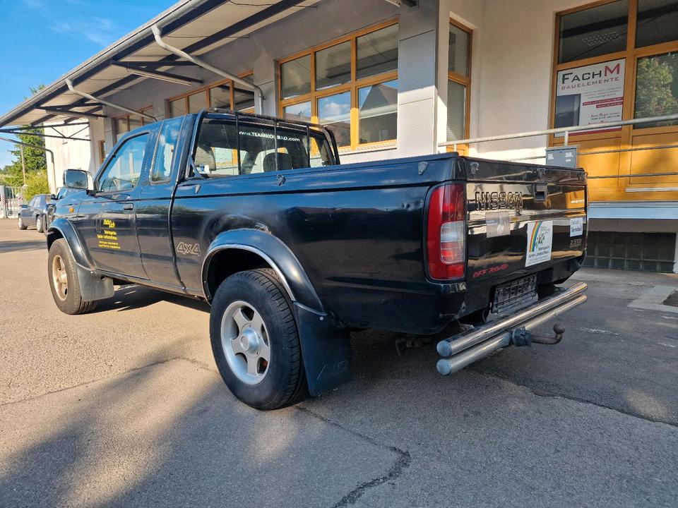 Купити позашляховик Nissan PickUp/2.5TD/Limited Edition  пробіг: 167000 Diesel потужність:101 PS коробка: Manuell ціна: 4999 - Фото 4