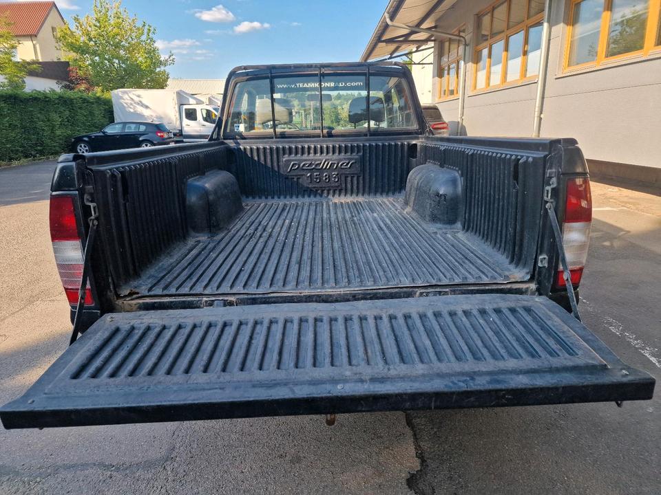 Купити позашляховик Nissan PickUp/2.5TD/Limited Edition  пробіг: 167000 Diesel потужність:101 PS коробка: Manuell ціна: 4999 - Фото 5