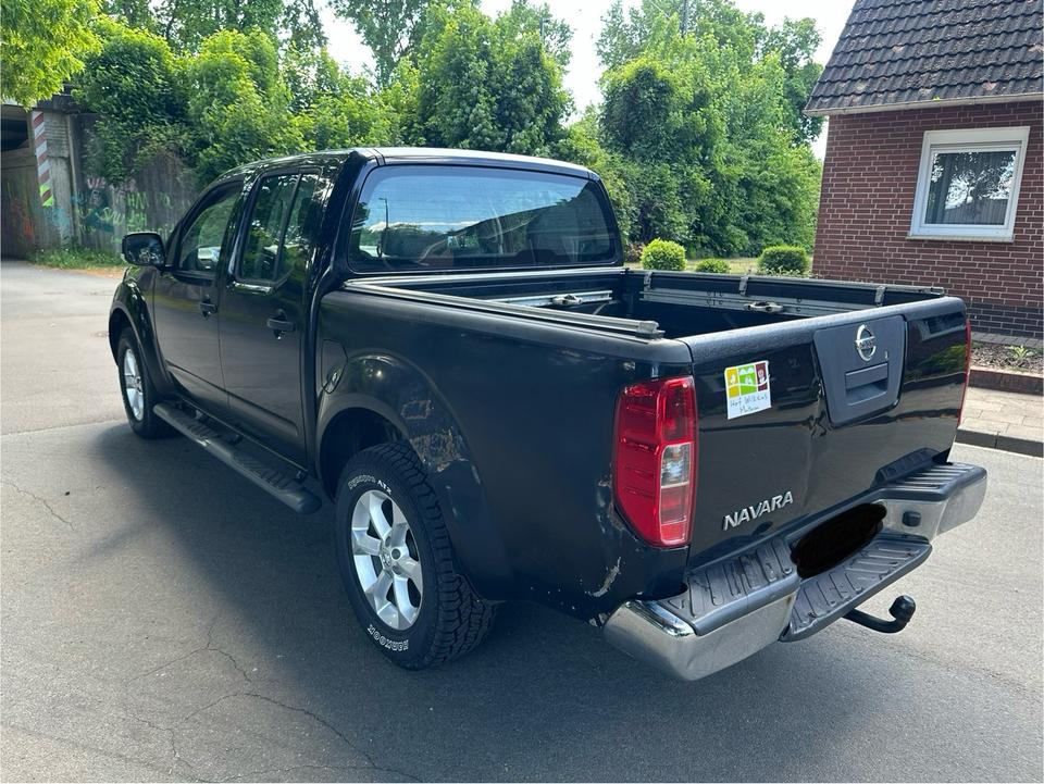 Nissan Navarra 2,5 Diesel 4x4 пробіг: 206748 рік: Mai 2012 Diesel потужність:190 PS коробка: Automatik ціна: 5990 - Фото 3