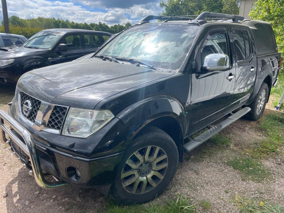 Допомога в придбанні авто Nissan Navara Pickup Double Cab  пробіг: 180382 рік: August 2009 Diesel потужність:171 PS коробка: Manuell ціна: 4450 Schwarz - Фото 2