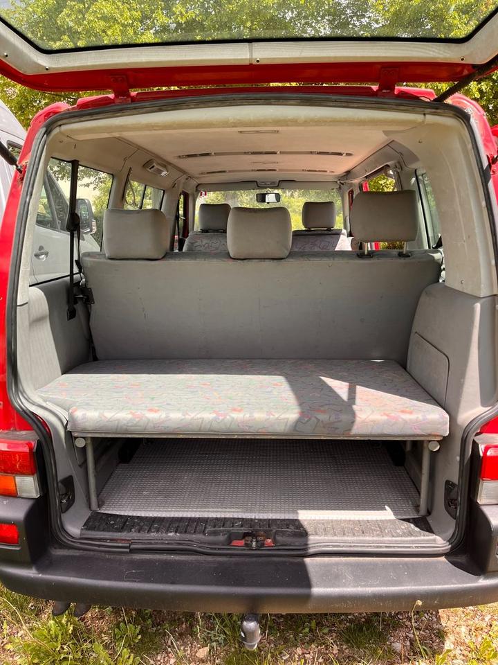 Купити авто, домовленість ціни Volkswagen T4 Multivan рік: Juni 1996 Diesel потужність:102 PS коробка: Manuell ціна: 3500 - Фото 10