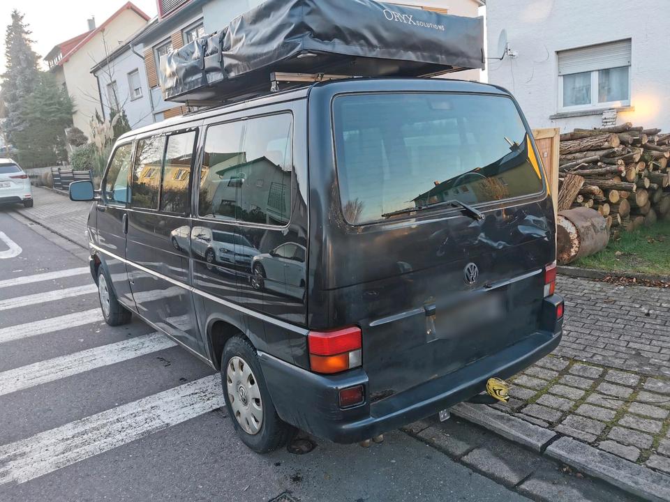 Допомога в пошуку та придбанні авто VW T4 Multivan TDI Acv lange Front пробіг: 460000 рік: März 1999 Diesel потужність:102 PS коробка: Manuell ціна: 3500 - Фото 2