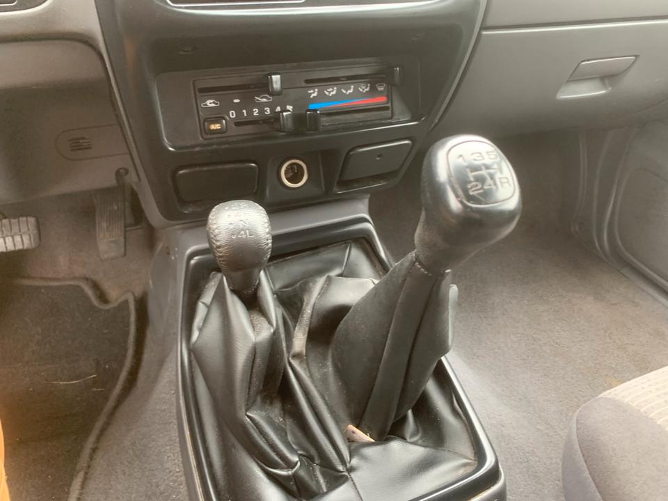 Допомога при купівлі авто Nissan Navarra Pick up 2.5 Diesel  Navara пробіг: 244000 Diesel коробка: Manuell ціна: 4999 - Фото 10