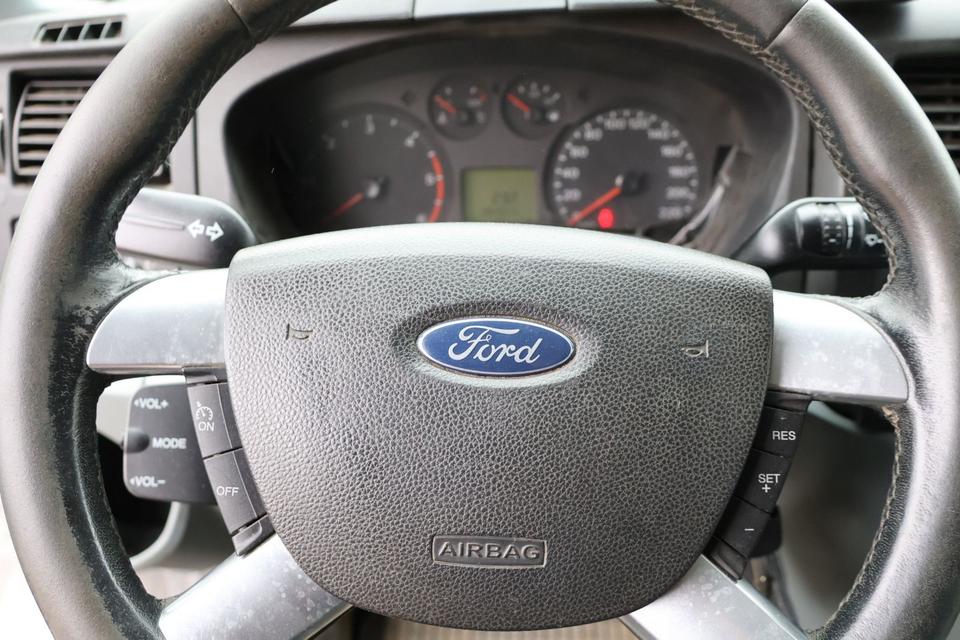 Авто для транспортування для військвих Ford Transit FT350M  пробіг: 184110 рік: Oktober 2010 Diesel ціна: 4998 коробка: Manuell - Фото 11