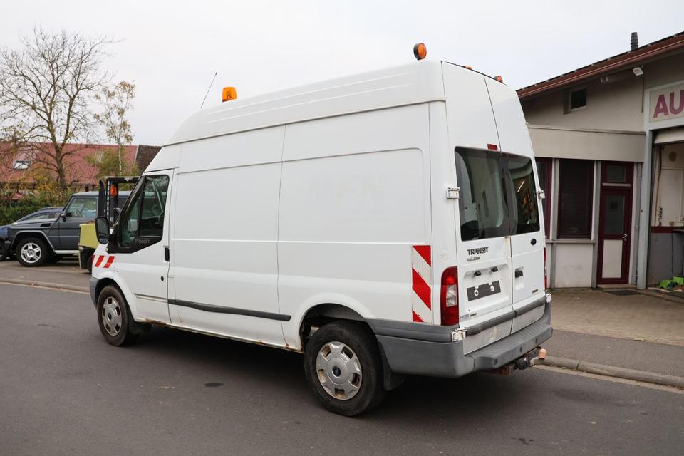 Авто для транспортування для військвих Ford Transit FT350M  пробіг: 184110 рік: Oktober 2010 Diesel ціна: 4998 коробка: Manuell - Фото 6