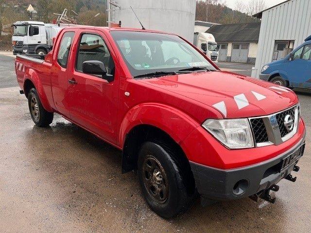 Nissan King Cab XE 4X4 пробіг: 212500 рік: Oktober 2007 Diesel потужність:171 PS коробка: Manuell ціна: 3800 - Фото 4