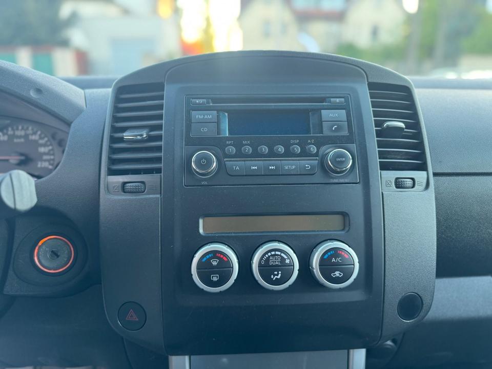  Дпомога з купівлі та пригону авто для ЗСУ Nissan Navara Pickup пробіг: 233000 Diesel потужність:190 PS коробка: Manuell ціна: 5950 - Фото 10
