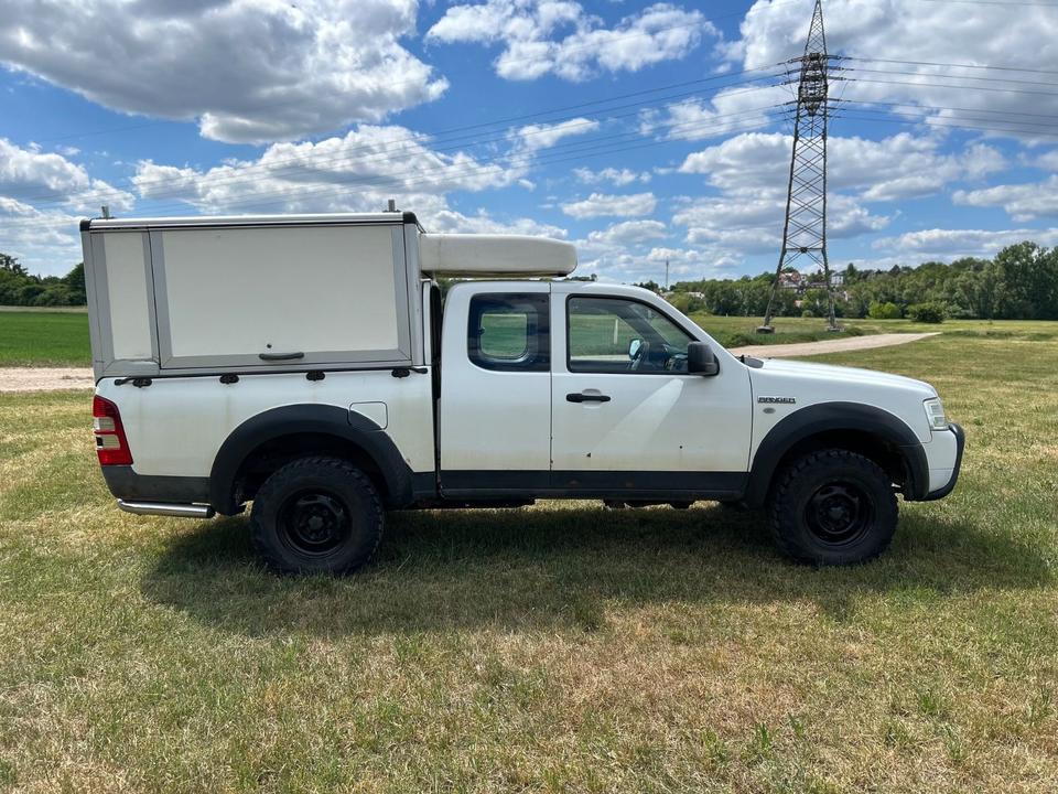 Авто з Європи Ford Ranger 2.5 TDCI 4x4/Klima  пробіг: 225000 Diesel потужність:143 PS коробка: Manuell ціна: 5990 - Фото 3