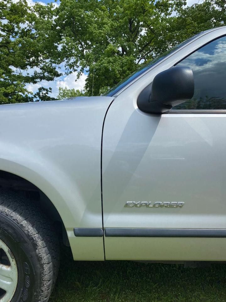  Дпомога з купівлі та пригону авто Ford Explorer V6 4L  пробіг: 174500 рік: Juli 2005 Benzin ціна: 5950 - Фото 14