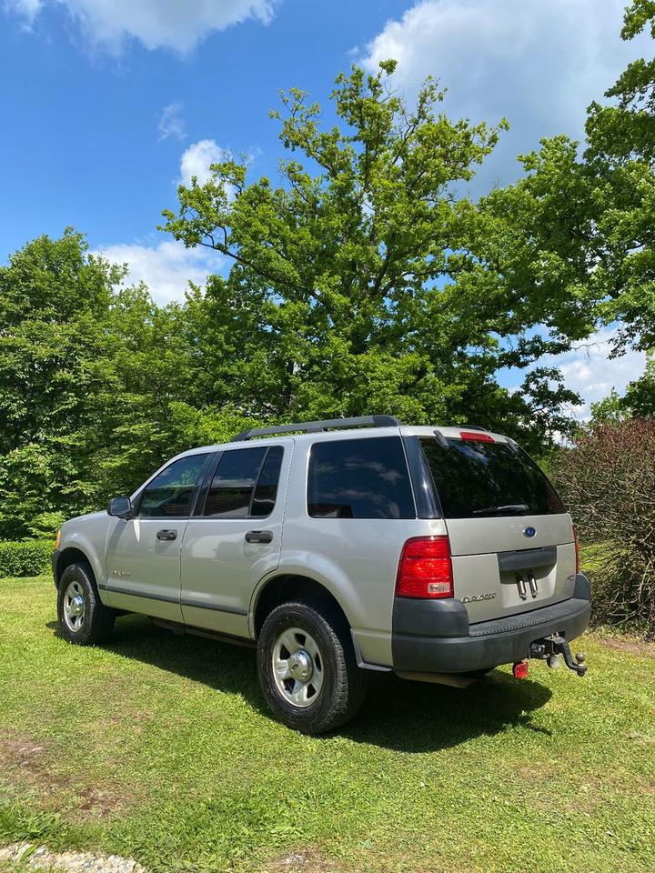  Дпомога з купівлі та пригону авто Ford Explorer V6 4L  пробіг: 174500 рік: Juli 2005 Benzin ціна: 5950 - Фото 4
