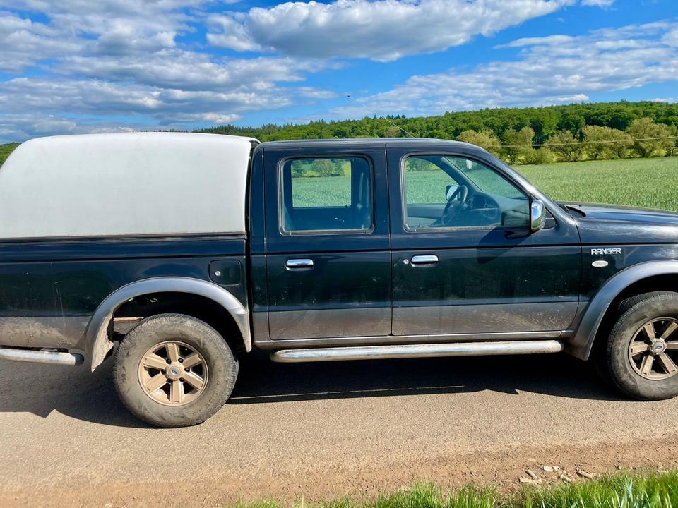 Ford Ranger Pick Up 4x4 Allrad Pickup пробіг: 268000 рік: Dezember 2005 Diesel потужність:110 PS коробка: Manuell ціна: 3800 - Фото 3