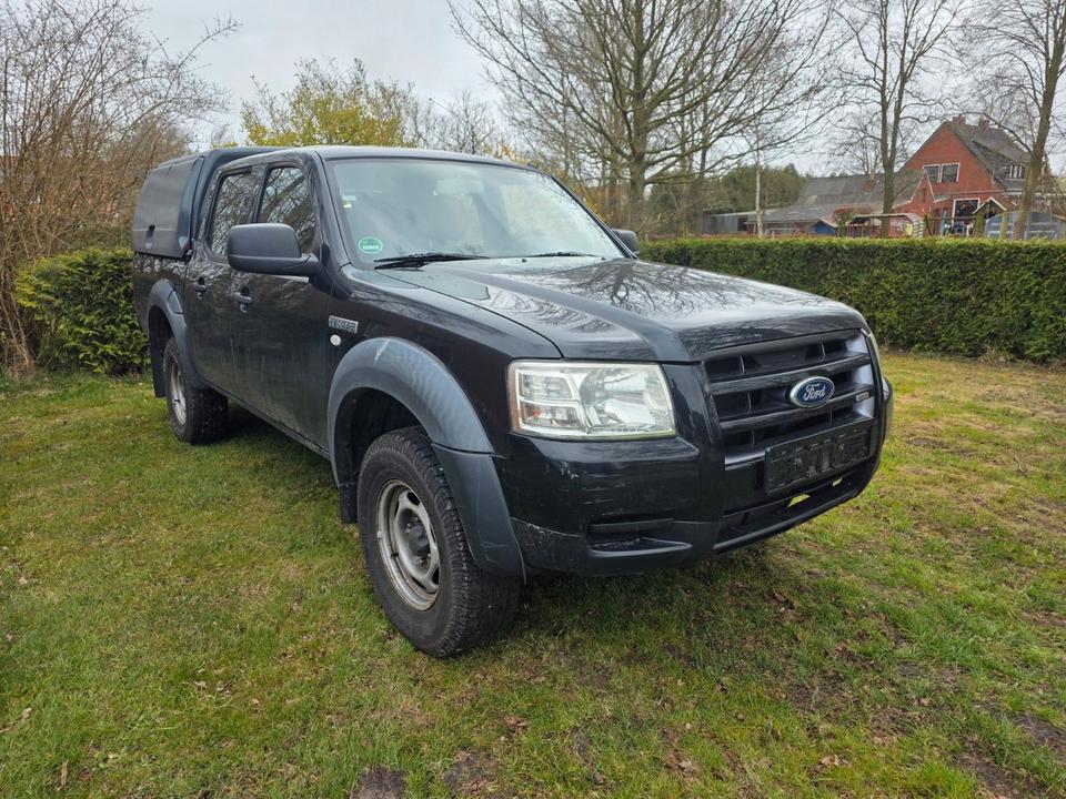 Авто для військових, пригнати з ЕвропитFord Ranger 2.5  пробіг: 284599 Diesel потужність:143 PS коробка: Manuell ціна: 4990 - Фото 1