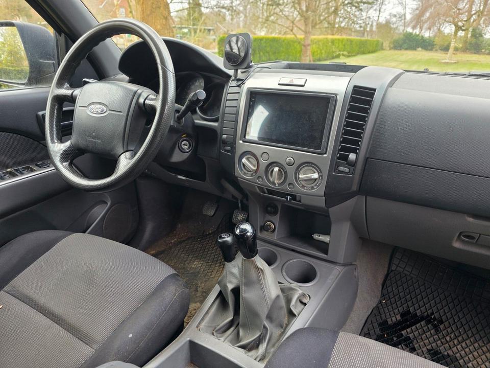 Авто для військових, пригнати з ЕвропитFord Ranger 2.5  пробіг: 284599 Diesel потужність:143 PS коробка: Manuell ціна: 4990 - Фото 6
