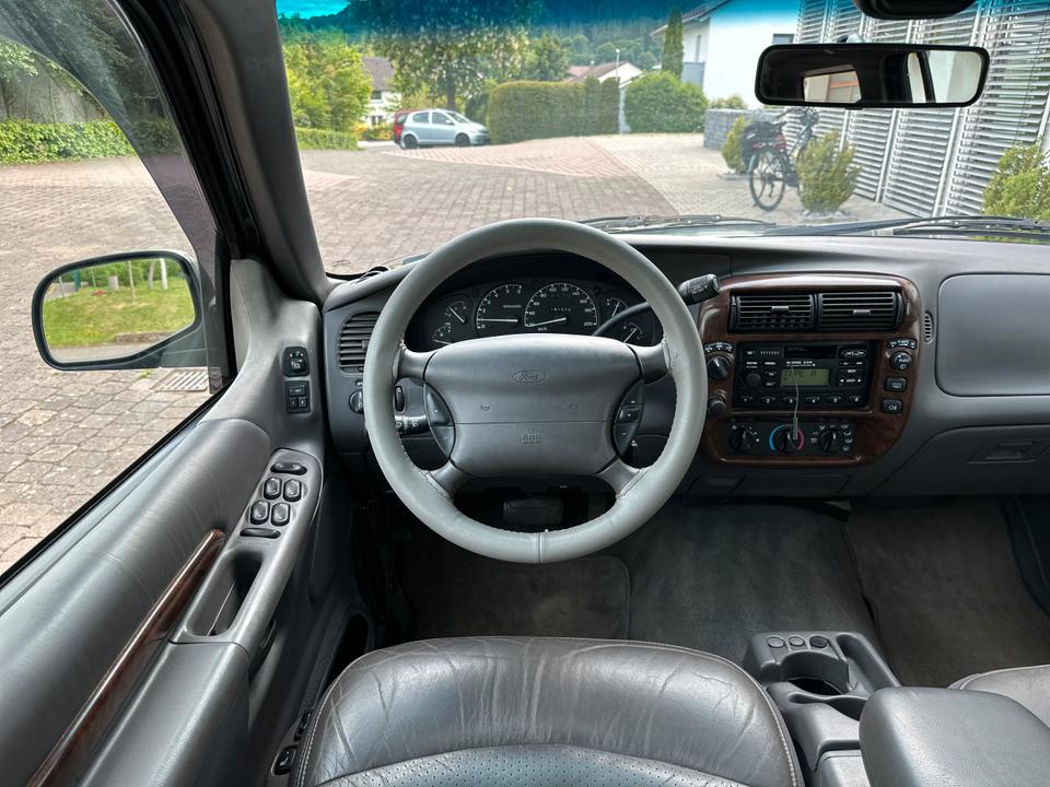 Надійний транспорт для ЗСУ Ford Explorer#4.0L  пробіг: 141533 рік: Juli 2001 Benzin потужність:204 PS ціна: 5699 Blau - Фото 15