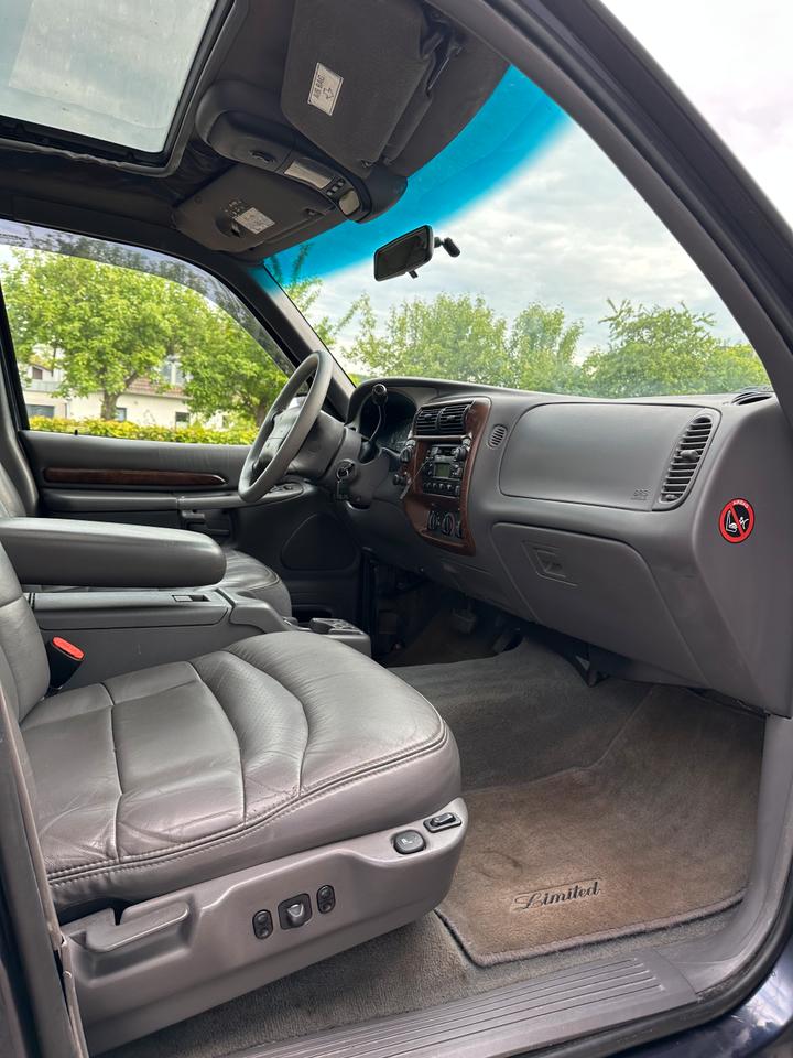 Надійний транспорт для ЗСУ Ford Explorer#4.0L  пробіг: 141533 рік: Juli 2001 Benzin потужність:204 PS ціна: 5699 Blau - Фото 16