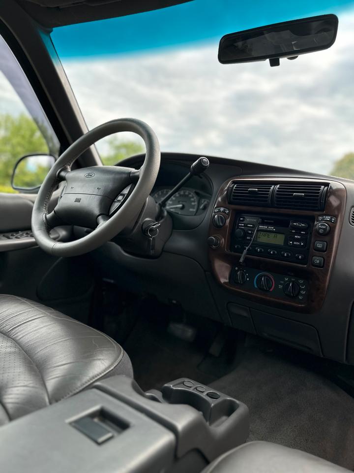 Надійний транспорт для ЗСУ Ford Explorer#4.0L  пробіг: 141533 рік: Juli 2001 Benzin потужність:204 PS ціна: 5699 Blau - Фото 18