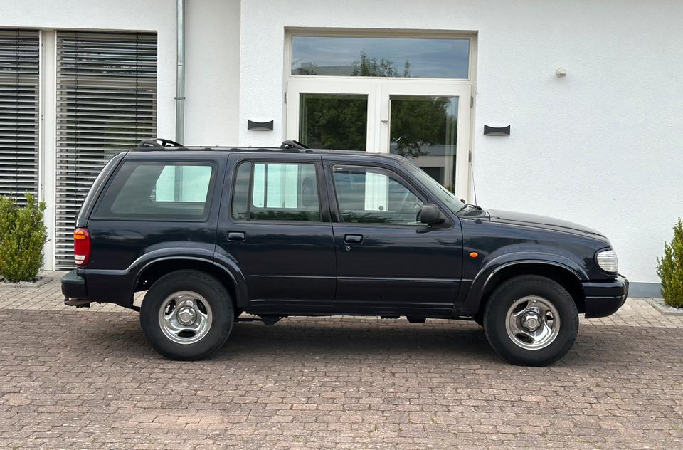 Надійний транспорт для ЗСУ Ford Explorer#4.0L  пробіг: 141533 рік: Juli 2001 Benzin потужність:204 PS ціна: 5699 Blau - Фото 5
