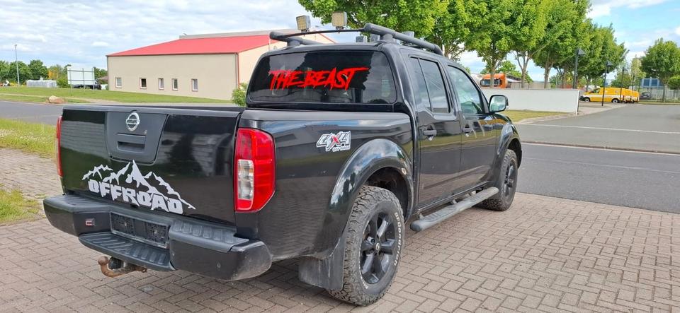 Nissan Navara Pickup Double Cab LE 4X4 пробіг: 305116 рік: September 2009 Diesel потужність:171 PS коробка: Automatik ціна: 3850 - Фото 4