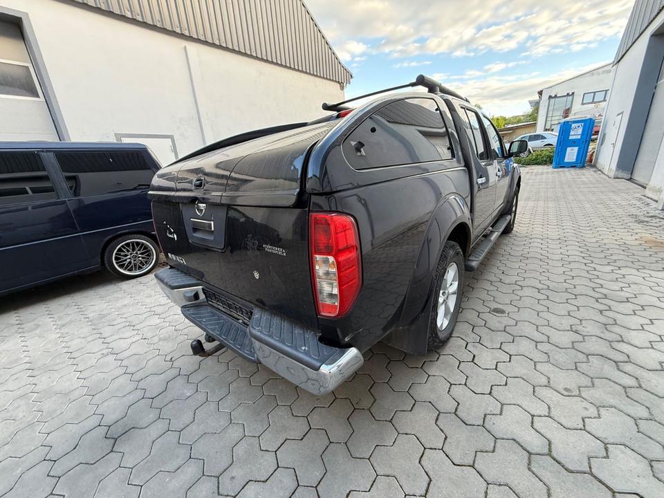 Nissan Navara Pickup Double Cab LE 4X4,Voll пробіг: 269000 рік: Oktober 2006 Diesel потужність:171 PS  коробка: Manuell ціна: 5999 Schwarz Euro4 - Фото 3