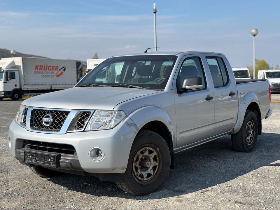 Позашляховик для ЗСУ Nissan Navara Pickup 2.5 DCI King Cab  пробіг: 226700 рік: Juli 2011 Diesel потужність:190 PS коробка: Manuell ціна: 5990 Silber - Фото 0