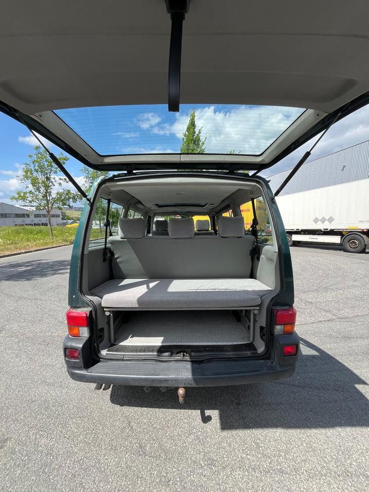 Бус купити пригнати з Европи VW T4 2.5 TDI Multivan пробіг: 476570 рік: März 1998 Diesel потужність:102 PS коробка: Manuell ціна: 4000 Grün - Фото 13