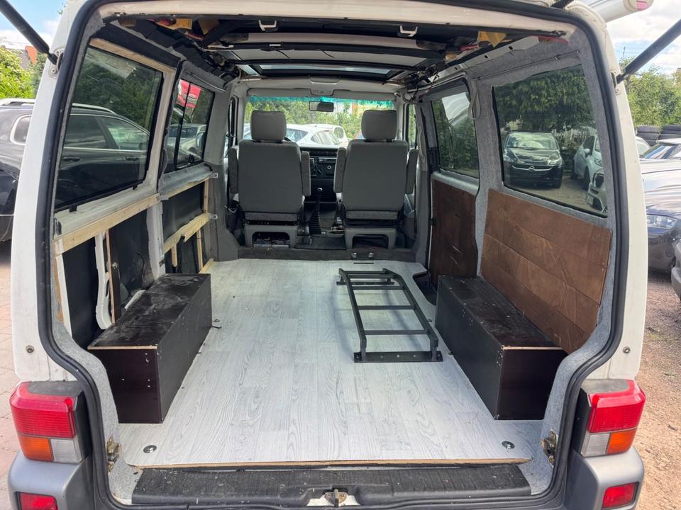 Купити авто з Європи Volkswagen T4  пробіг: 349740 рік: April 1998 Diesel потужність:68 PS коробка: Manuell ціна: 3650 - Фото 10