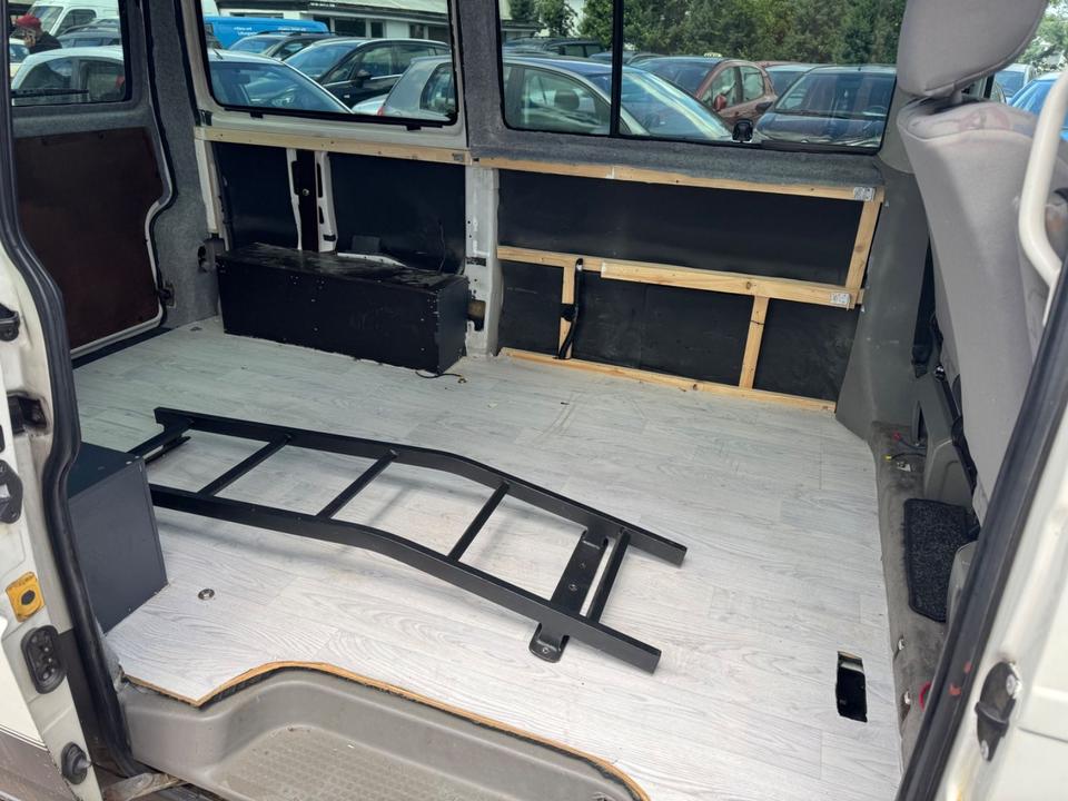 Купити авто з Європи Volkswagen T4  пробіг: 349740 рік: April 1998 Diesel потужність:68 PS коробка: Manuell ціна: 3650 - Фото 11