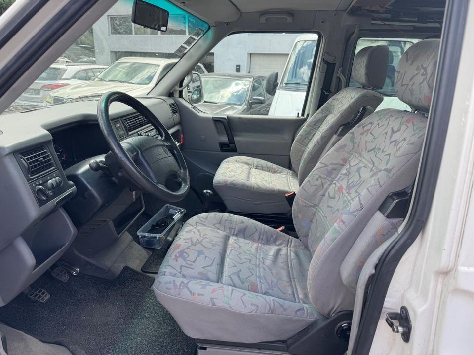Купити авто з Європи Volkswagen T4  пробіг: 349740 рік: April 1998 Diesel потужність:68 PS коробка: Manuell ціна: 3650 - Фото 7