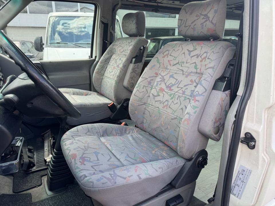Купити авто з Європи Volkswagen T4  пробіг: 349740 рік: April 1998 Diesel потужність:68 PS коробка: Manuell ціна: 3650 - Фото 8
