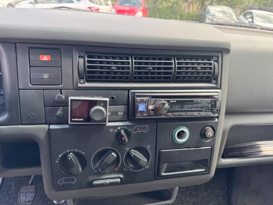 Купити авто з Європи Volkswagen T4  пробіг: 349740 рік: April 1998 Diesel потужність:68 PS коробка: Manuell ціна: 3650 - Фото 9