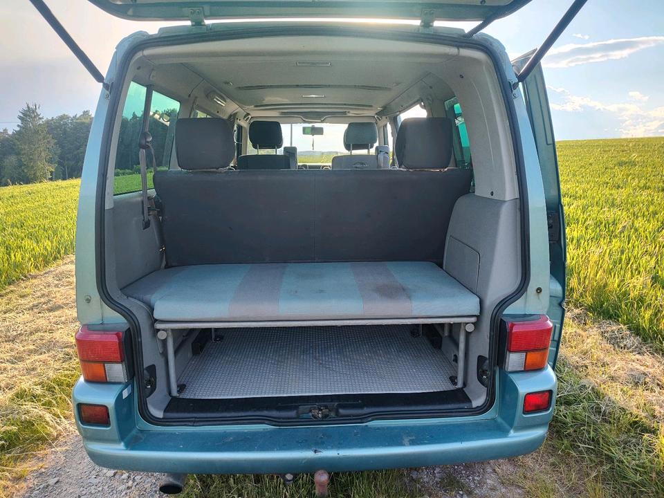 Бус авто Європи з VW T4 Multivan  2,5 TDI пробіг: 373156 рік: Februar 2001 потужність:101 PS потужність:101 PS ціна: 3750 - Фото 9