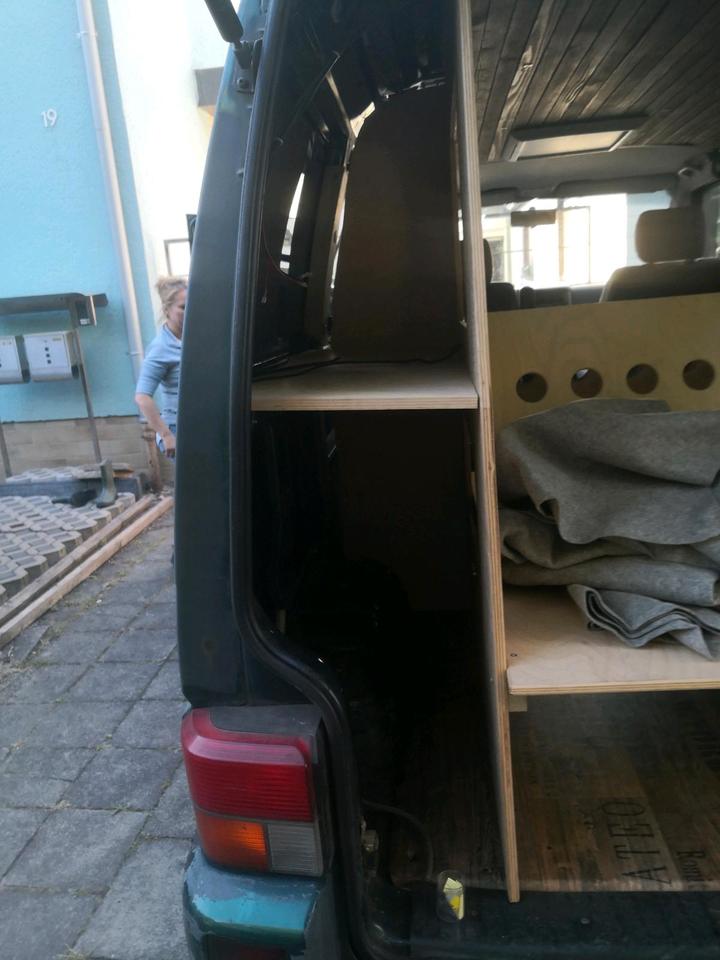Авто бус для ЗСУ VW T4 Multivan mit 2,5l ACV 102 PS Diesel  пробіг: 427000 рік: März 1996 Diesel потужність:102 PS ціна: 3750 - Фото 15