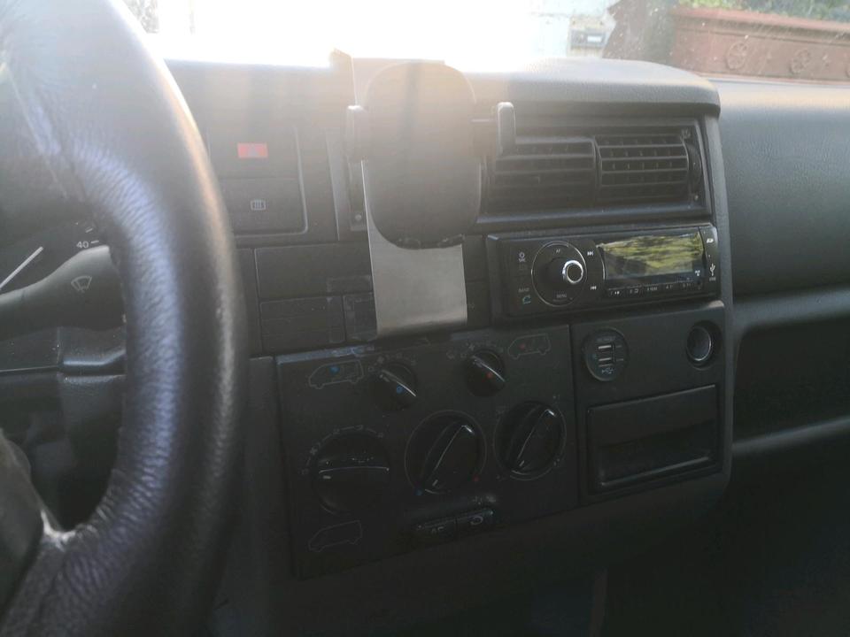 Авто бус для ЗСУ VW T4 Multivan mit 2,5l ACV 102 PS Diesel  пробіг: 427000 рік: März 1996 Diesel потужність:102 PS ціна: 3750 - Фото 2