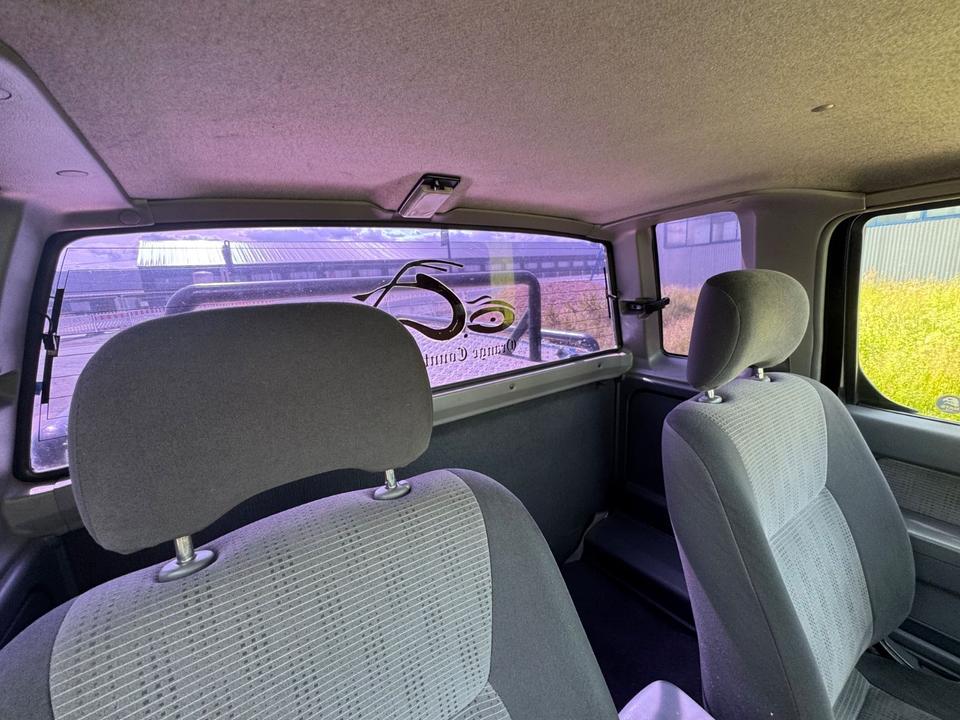 Nissan PickUp klima TD King Cab Navara 4X4 пробіг: 269000 рік: Februar 2005 Diesel потужність:133 PS коробка: Manuell ціна: 4490 - Фото 9