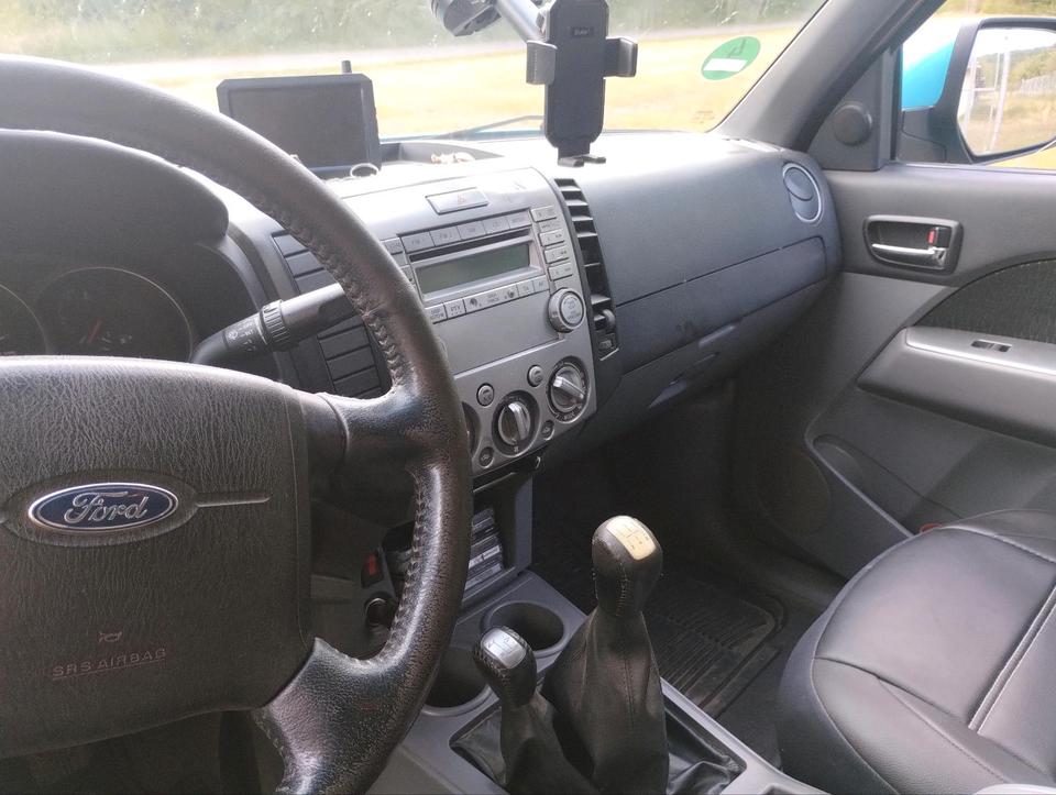 Купити авто для військових Ford Ranger XLT 4x4  пробіг: 250000 рік: Oktober 2010 Diesel коробка: Manuell ціна: 4000 - Фото 9