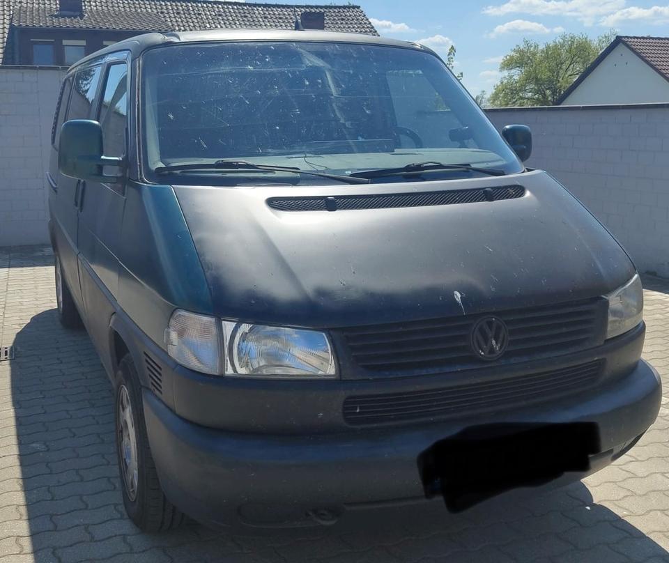 Вжіване авто з Европи Vw t4 Multivan  пробіг: 635000 коробка: Manuell Diesel ціна: 2600 - Фото 1