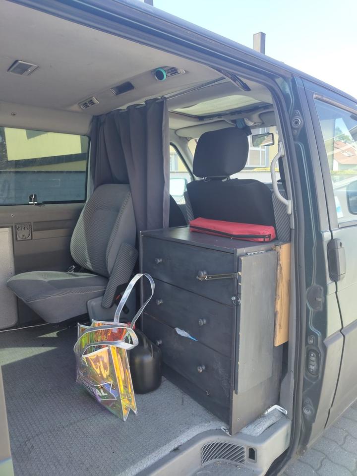 Вжіване авто з Европи Vw t4 Multivan  пробіг: 635000 коробка: Manuell Diesel ціна: 2600 - Фото 5