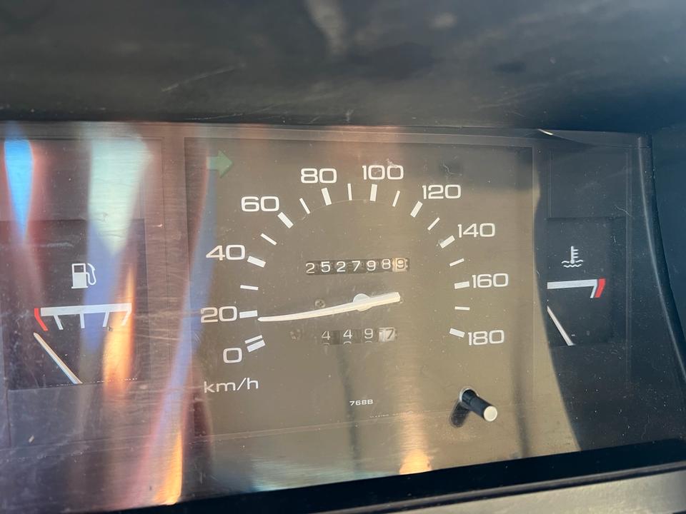 крутий джип для ЗСУ Nissan MD21 Pickup 4x4 ціна: 3000 коробка: Manuell потужність:69 PS Diesel рік: November 1990 пробіг: 252798 - Фото 7