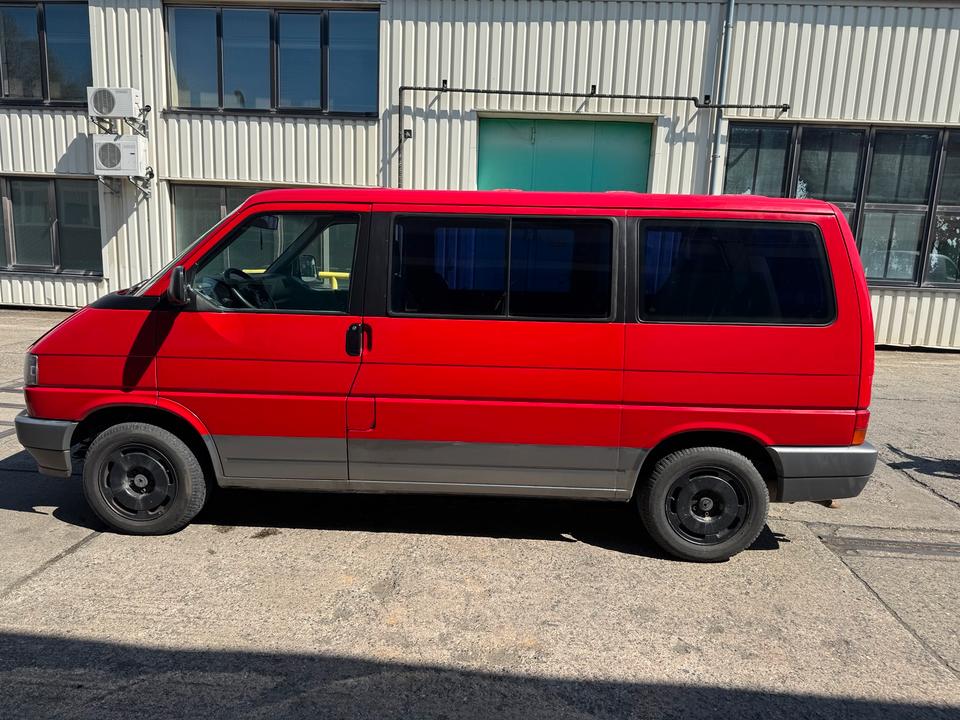 VW T4 Multivan Allstar пробіг: 400000 рік: Mai 1995 Diesel ціна: 3999 - Фото 1