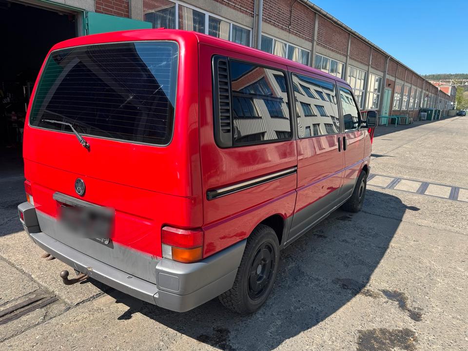 VW T4 Multivan Allstar пробіг: 400000 рік: Mai 1995 Diesel ціна: 3999 - Фото 3