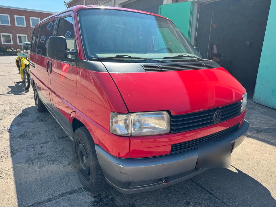 VW T4 Multivan Allstar пробіг: 400000 рік: Mai 1995 Diesel ціна: 3999 - Фото 5