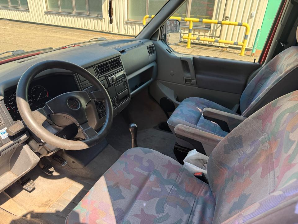 VW T4 Multivan Allstar пробіг: 400000 рік: Mai 1995 Diesel ціна: 3999 - Фото 8