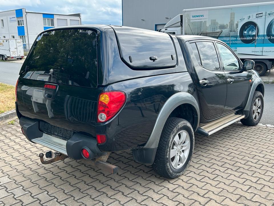Потужне авто для потреб ЗСУ Mitsubishi L200 2.5 DiD Double Kabine рік: Mai 2006 Diesel потужність:136 PS ціна: 5600 - Фото 3
