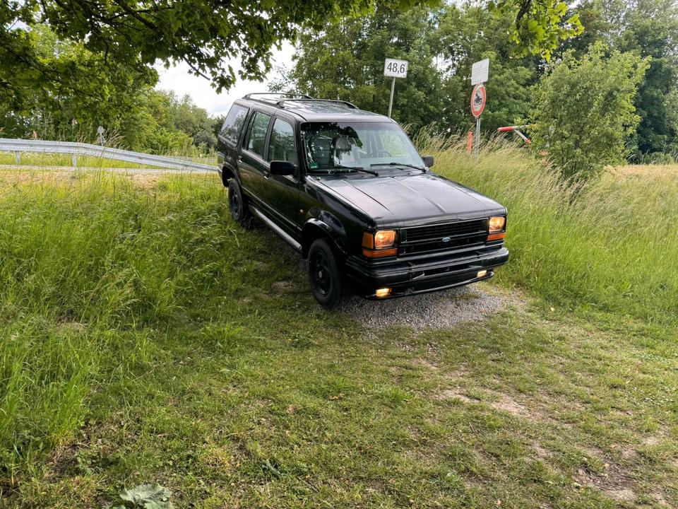 Надійний позашляховик Купити вживане авто з Європи Ford Explorer 4.0  пробіг: 174327 потужність:165 PS Benzin ціна: 5999 коробка: Automatik - Фото 2